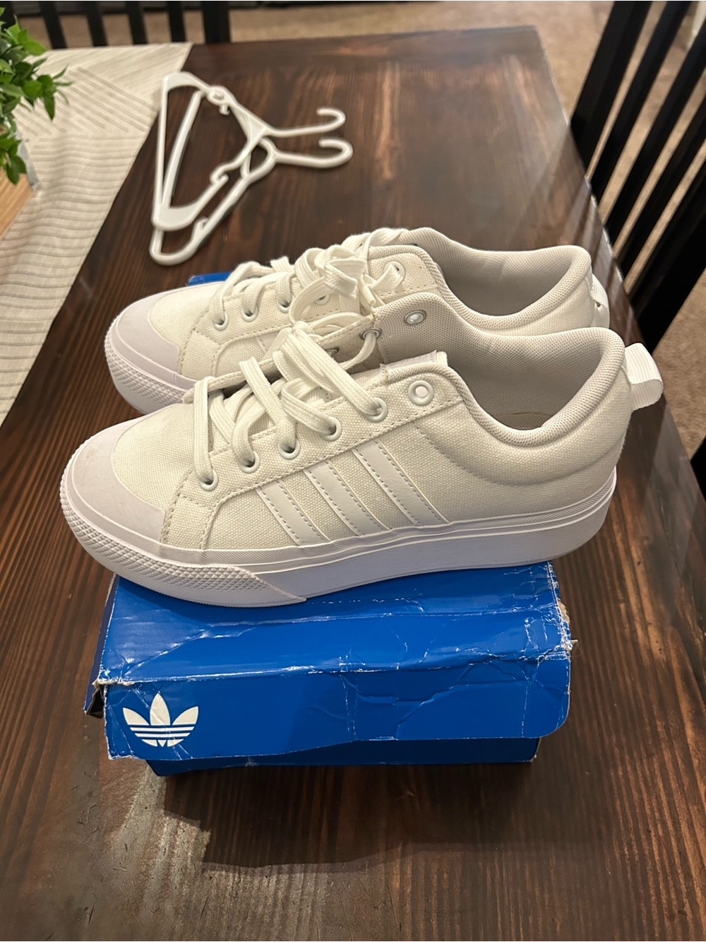 Women’s adidas campus 00s skate shoes platform size 7.5 worn once